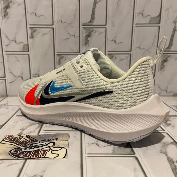 New Nike Air Zoom Pegasus 40 Premium White Blue Orange Red Running Shoes - Picture 9 of 13